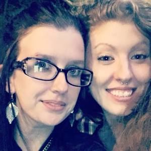 Meet your Posher, Laurel